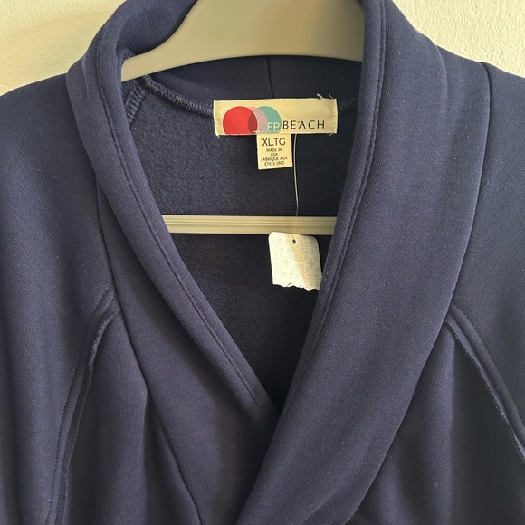 Free People Beach Marguerite Navy Pullover blazer - Picture 5 of 8